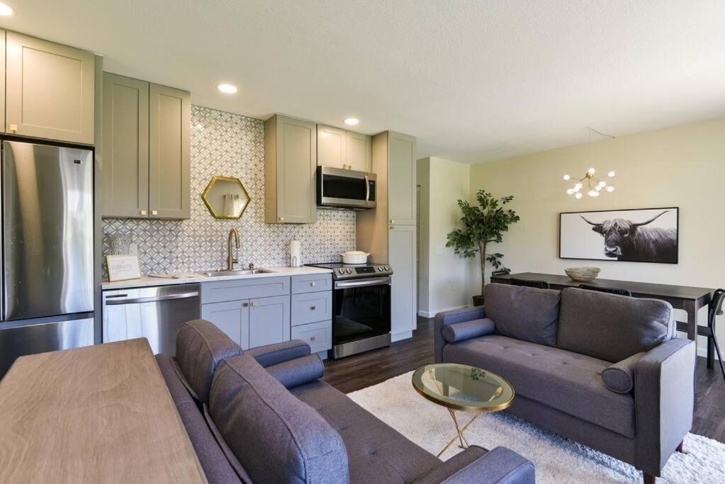 Sparkling Designer 3 Bed Suite By Taneycomo Branson Kültér fotó